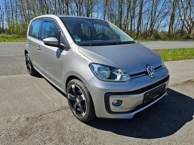 Usata VW up! move up! 60 CV (44 kW) 2020 Argento Utilitaria