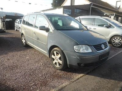 Blau Gebraucht 2004 VW Touran Van / Kleinbus | 1.000 € (Superpreis)