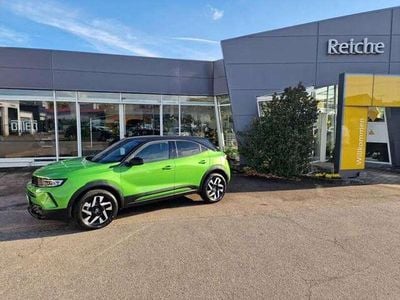 Ikonegrün Gebraucht 2024 Opel Mokka Ultimate SUV | 23.490 € (Fairer Preis)