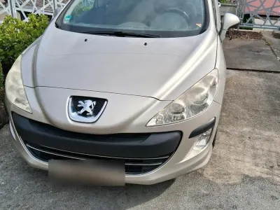 Gebraucht Peugeot 308 90 PS (66 kW) 2007 Silber Kleinwagen