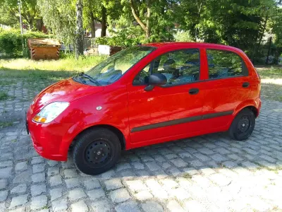 Gebraucht Chevrolet Matiz 52 PS (38 kW) 2010 Rot Kleinwagen