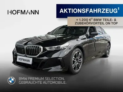 Gebraucht BMW 550e Comfort Edition 510 PS (375 kW) 2024 Saphirschwarz metallic Limousine