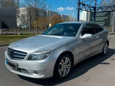 Käytetty Mercedes CLC180 143 HP (105 kW) 2010 Hopea Viistoperä
