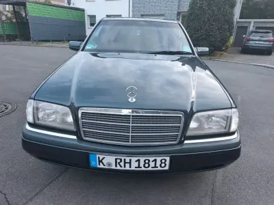 Używany Mercedes C280