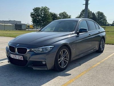 BMW 330e