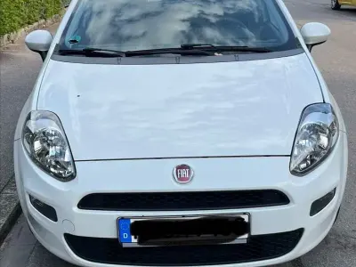 Gebraucht Fiat Grande Punto 69 PS (50 kW) 2018 Weiß Kleinwagen