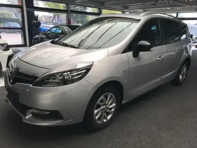 Gebraucht Renault Scenic E-Tech LIMITED 225 PS (165 kW) 2016 Silber Van / Kleinbus