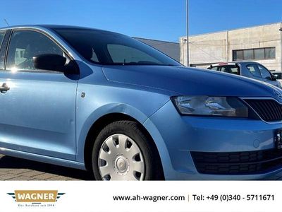 Gebraucht Skoda Rapid Active 75 PS (55 kW) 2014 Blau Kleinwagen