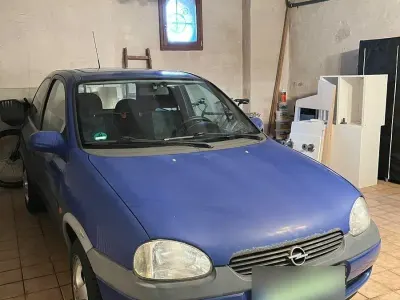 Gebraucht Opel Corsa Edition 65 PS (47 kW) 1999 Blau Kleinwagen