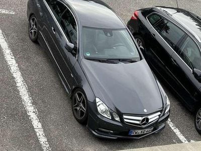 Mercedes E220
