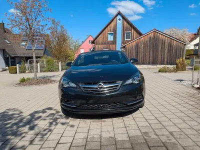 Gebraucht Opel Cascada Innovation 170 PS (125 kW) 2014 Schwarz Cabrio