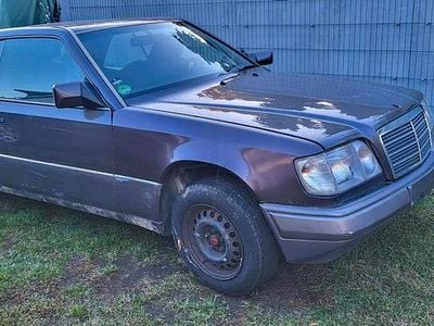Gebraucht Mercedes 220 150 PS (110 kW) 1993 Coupé