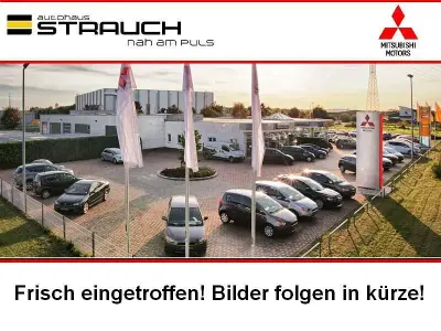 Gebraucht Dacia Sandero Celebration 90 PS (66 kW) 2018 Orange SUV