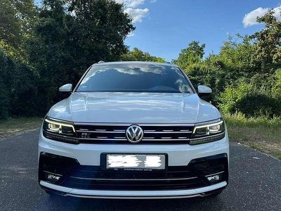 Usata VW Tiguan R-line 239 CV (175 kW) 2018 Bianco SUV