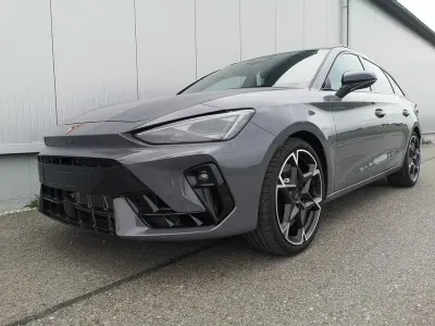 Neu Cupra Leon 333 PS (244 kW) 2026 Graphenegrau Kombi