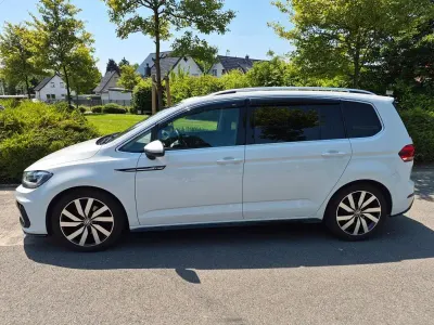 Gebraucht VW Touran R-line 190 PS (139 kW) 2017 Weiß Van / Kleinbus