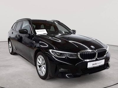 Gebraucht BMW 320 Advantage 184 PS (135 kW) 2020 Schwarz uni Kombi