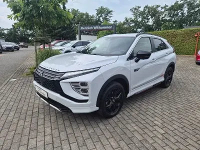 Gebraucht Mitsubishi Eclipse Select 188 PS (138 kW) 2022 Weiß SUV