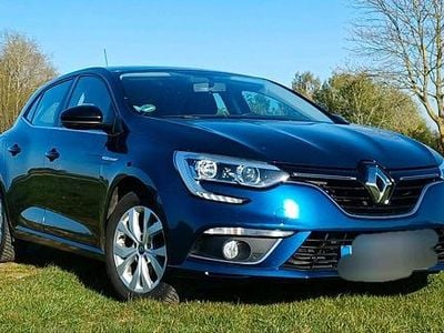 Usata Renault Mégane IV LIMITED 140 CV (102 kW) 2019 Blu Berlina
