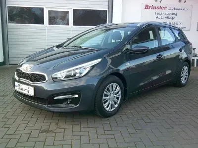 Gebraucht Kia Ceed Sportswagon Attract 101 PS (74 kW) 2017 Grau Kombi