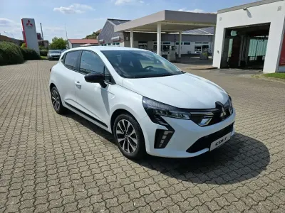 Neu Mitsubishi Colt Plus 91 PS (66 kW) 2025 Antarktisweiß Kleinwagen