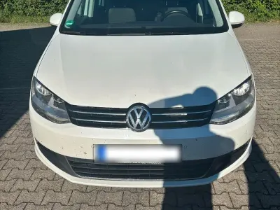 Gebraucht VW Sharan Cup 140 PS (102 kW) 2014 Weiß Van / Kleinbus