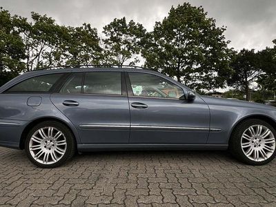 Mercedes E240
