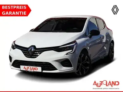 Gebraucht Renault Clio Techno 100 PS (73 kW) 2022 Weiß Kleinwagen