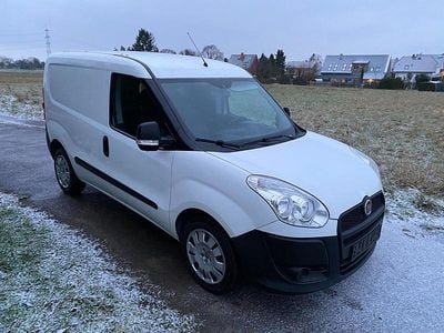 Weiß Gebraucht 2015 Fiat Doblò Van / Kleinbus | 4.800 €