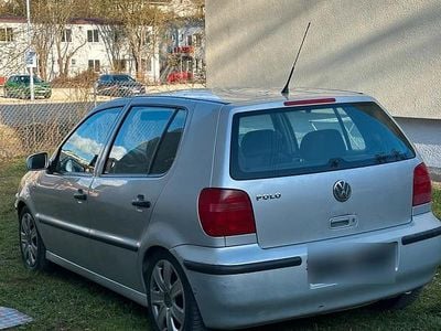 Gebraucht VW Polo 73 PS (53 kW) 2000 Silber Kombi