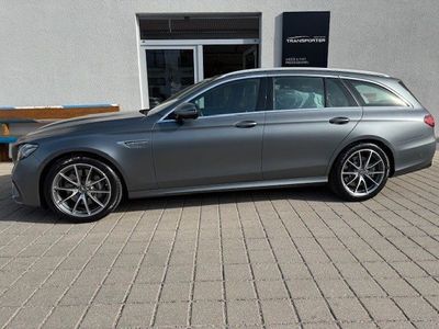Mercedes E63 AMG