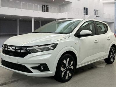 Second-hand Dacia Sandero Expression 91 CP (66 kW) 2025 Alb Hatchback