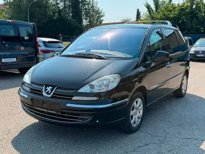 Gebraucht Peugeot 807 Allure 163 PS (119 kW) 2011 Braun Van / Kleinbus