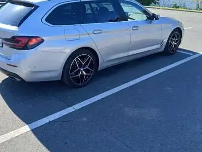 Usata BMW 530 286 CV (210 kW) 2021 Argento Station wagon