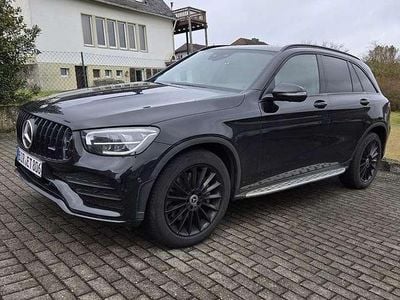 Gebraucht Mercedes GLC300 AMG line 245 PS (180 kW) 2020 Schwarz SUV