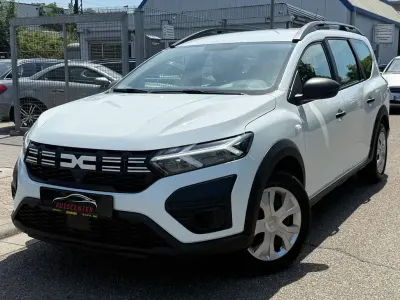 Gebraucht Dacia Jogger 101 PS (74 kW) 2024 Weiß Van / Kleinbus