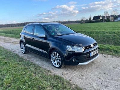 Gebraucht VW Polo Cross 90 PS (66 kW) 2014 Schwarz Kleinwagen