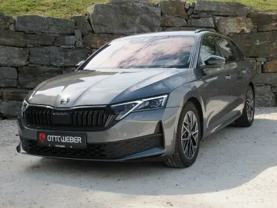 Gebraucht Skoda Octavia SportLine 204 PS (150 kW) 2025 Graphitegrau metallic Kombi