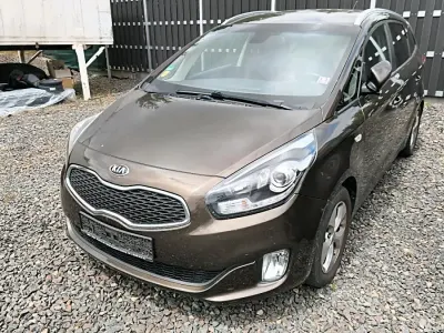 Gebraucht Kia Carens 136 PS (100 kW) 2013 Andere farben Van / Kleinbus