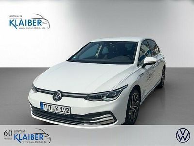 Gebraucht VW Golf VIII Style 131 PS (96 kW) 2022 Pure white Limousine