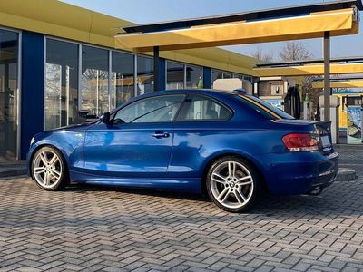Blau Gebraucht 2011 BMW 120 M Sport Kleinwagen | 9.200 € (Teuer)
