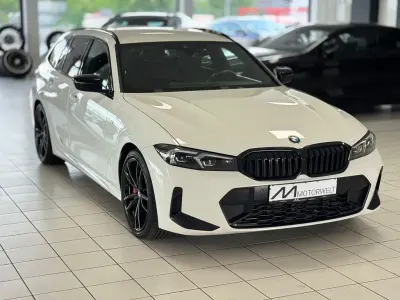 Gebraucht BMW 320 M Sport 190 PS (139 kW) 2023 Weiß Limousine