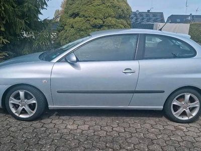 Second-hand Seat Ibiza 85 CP (62 kW) 2009 Argintiu Coupe