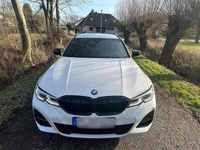 Gebraucht BMW 320 M Sport 190 PS (139 kW) 2019 Weiß Kombi