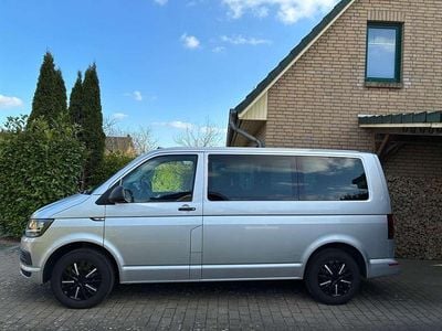 Second-hand VW T6 Trendline 102 CP (75 kW) 2016 Argintiu Van