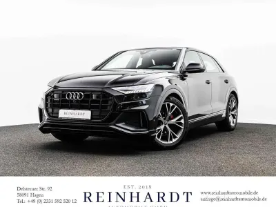 Gebraucht Audi Q8 S-Line 286 PS (210 kW) 2023 Mythosschwarz metallic SUV