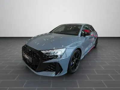 Gebraucht Audi RS3 Sportback Advanced 400 PS (294 kW) 2026 Kemoragrau metallic (metallic) Kleinwagen