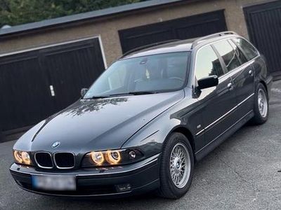 Second-hand BMW 523 170 CP (125 kW) 2000 Gri Break