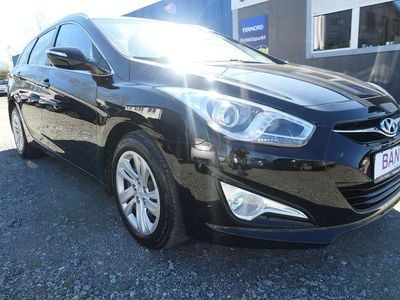Usata Hyundai i40 Edition 135 CV (99 kW) 2014 Nero Station wagon