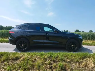 Gebraucht Jaguar F-Pace 250 PS (183 kW) 2018 Schwarz SUV
